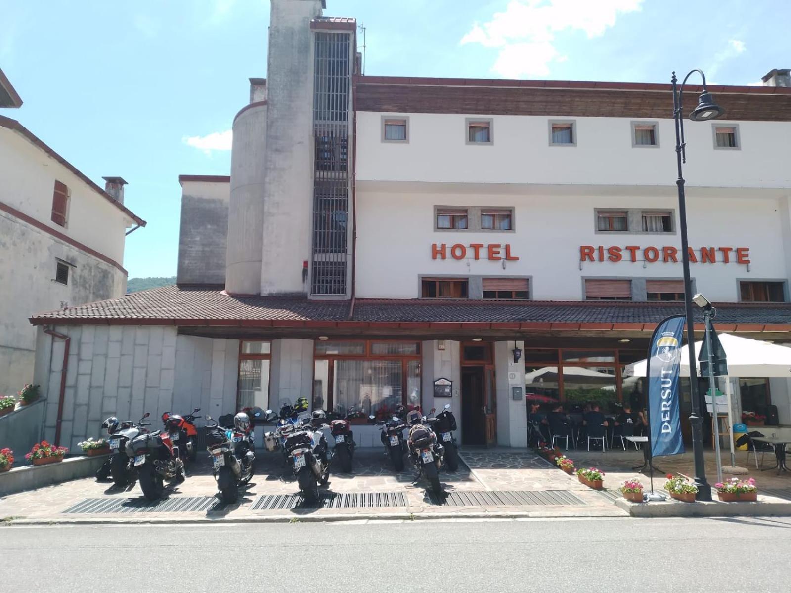 Bike & Bikers Hotel Restaurant Ampezzo Exteriér fotografie