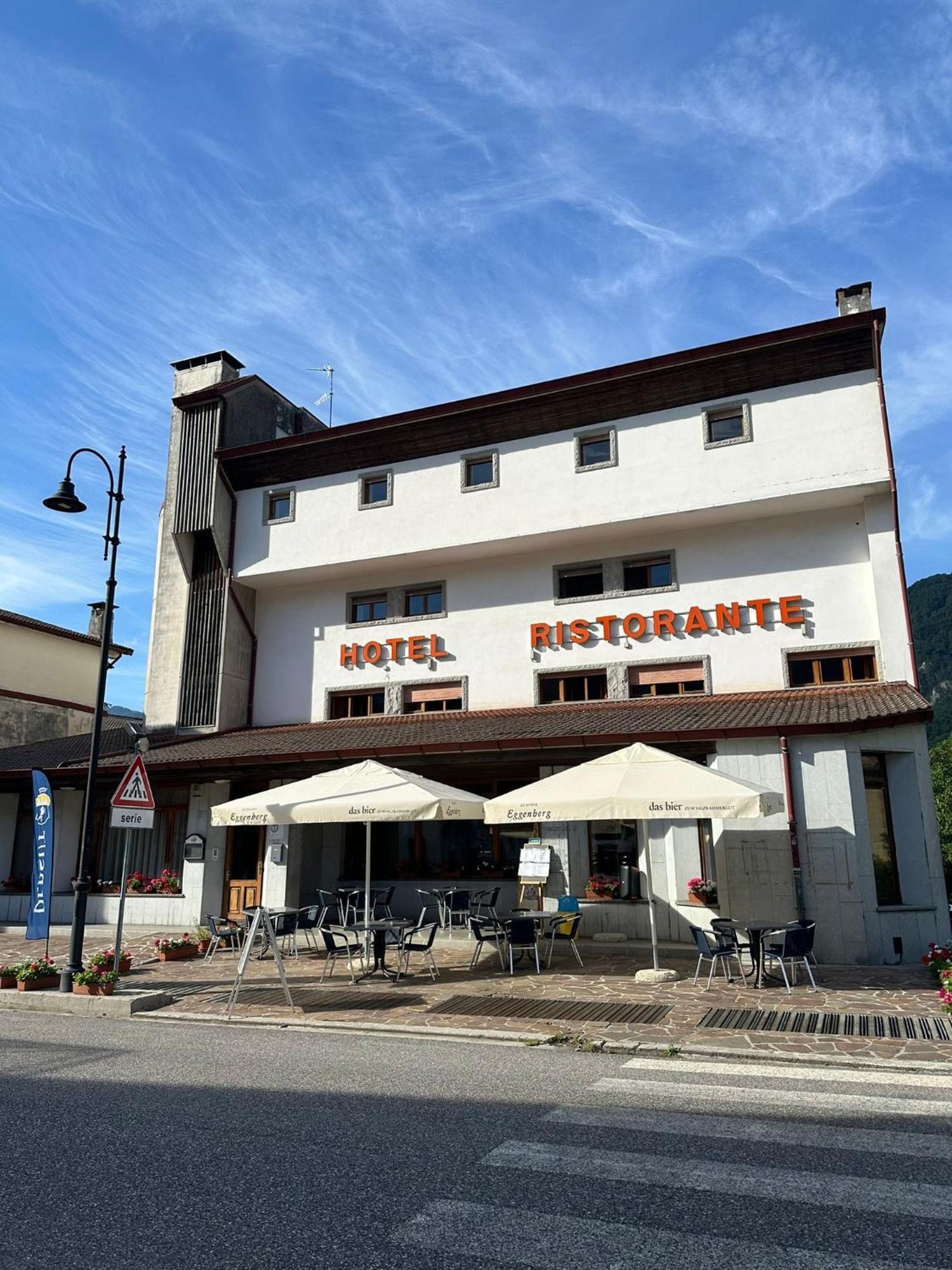 Bike & Bikers Hotel Restaurant Ampezzo Exteriér fotografie