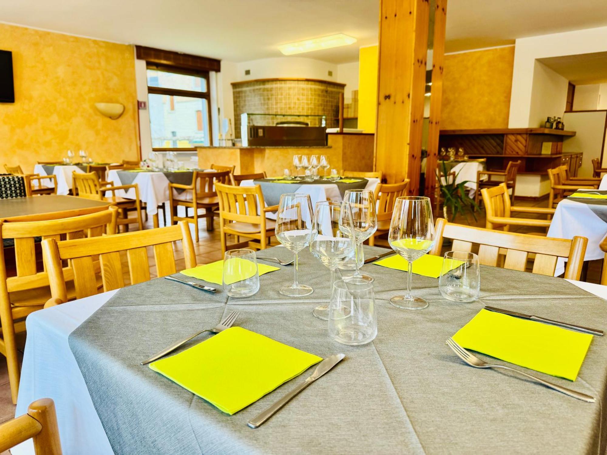 Bike & Bikers Hotel Restaurant Ampezzo Exteriér fotografie
